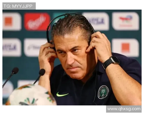 足球明星沮丧瞬间的卡通表现与情感传递探讨